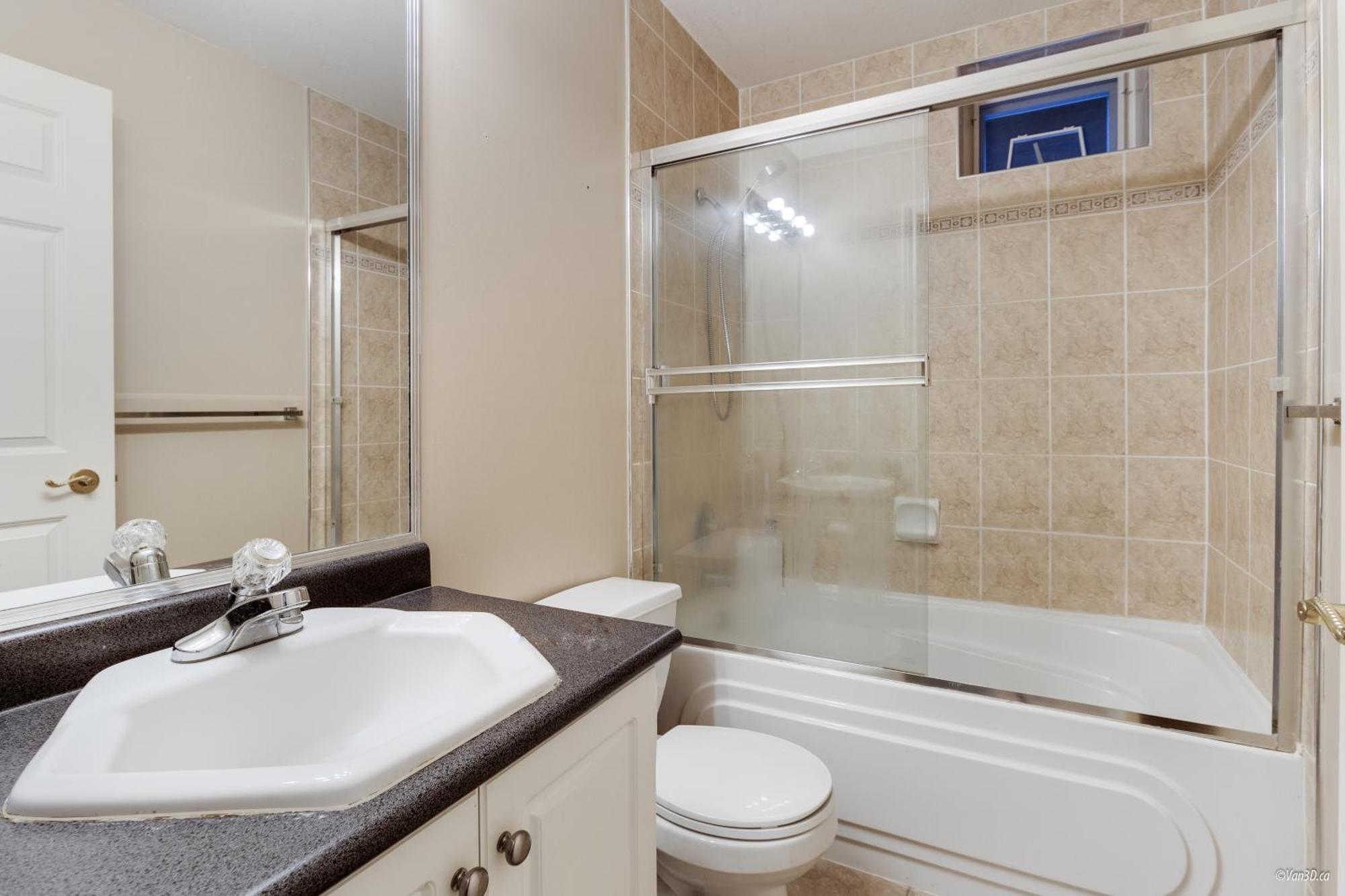 Cozy 1Bedroom Suite Near Downtown Ванкувър Екстериор снимка