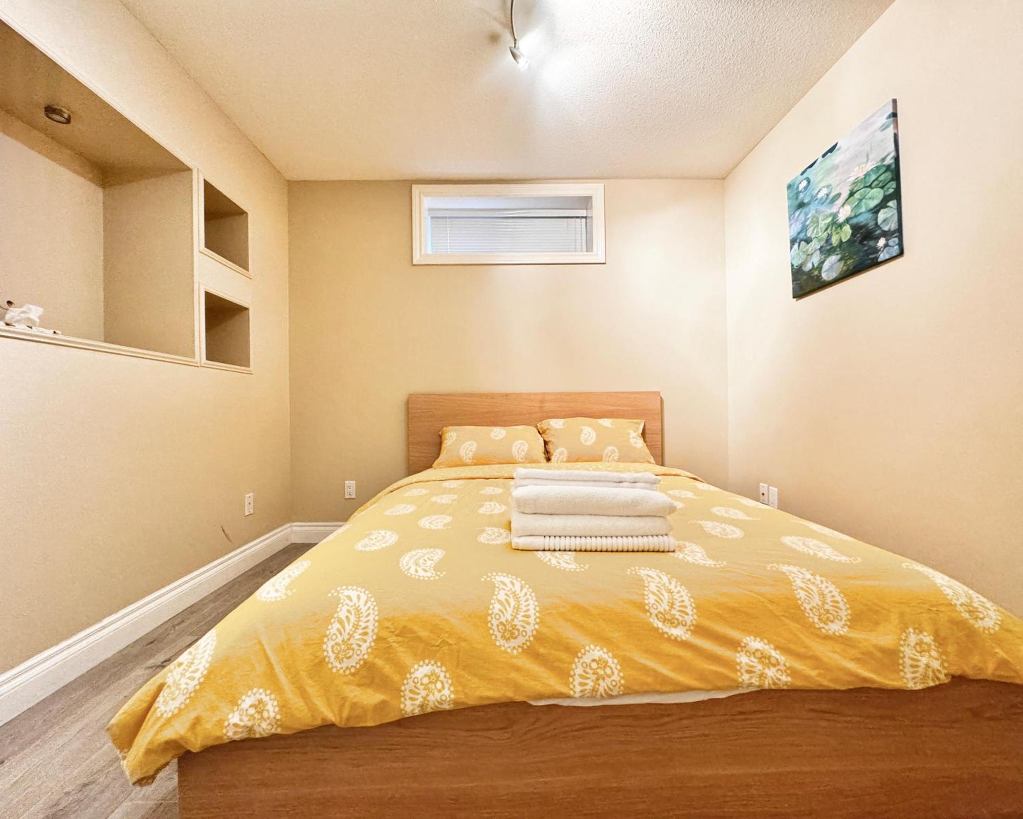 Cozy 1Bedroom Suite Near Downtown Ванкувър Екстериор снимка